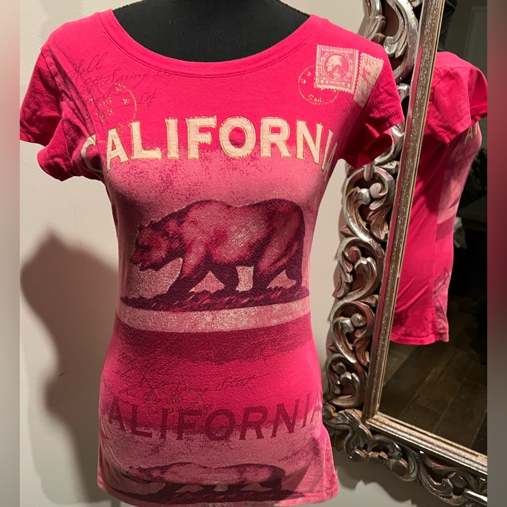 California juniors Tshirt -size M